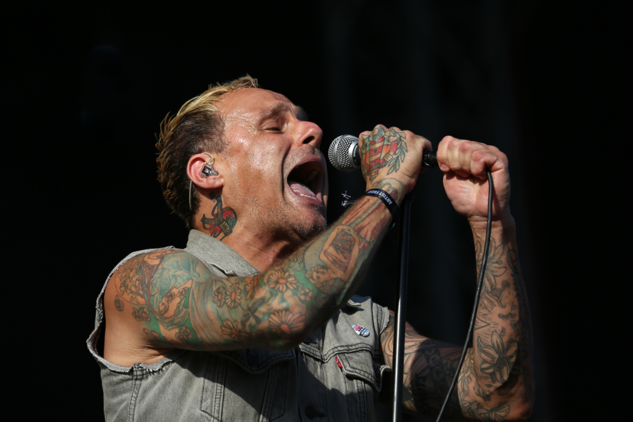 Sommer über dem Eichenring: Kraftklub, The Offspring, Donots, Yungblud u.a. feiern mit fast 80.000 Fans. – Donots.