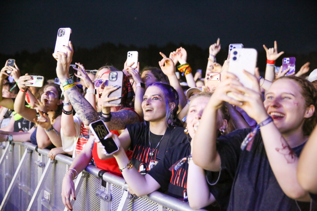 Sommer über dem Eichenring: Twenty One Pilots, Kraftklub, The Offspring, Donots, Yungblud, Nothing But Thieves u.a. feiern mit fast 80.000 Fans. – Festhalten.