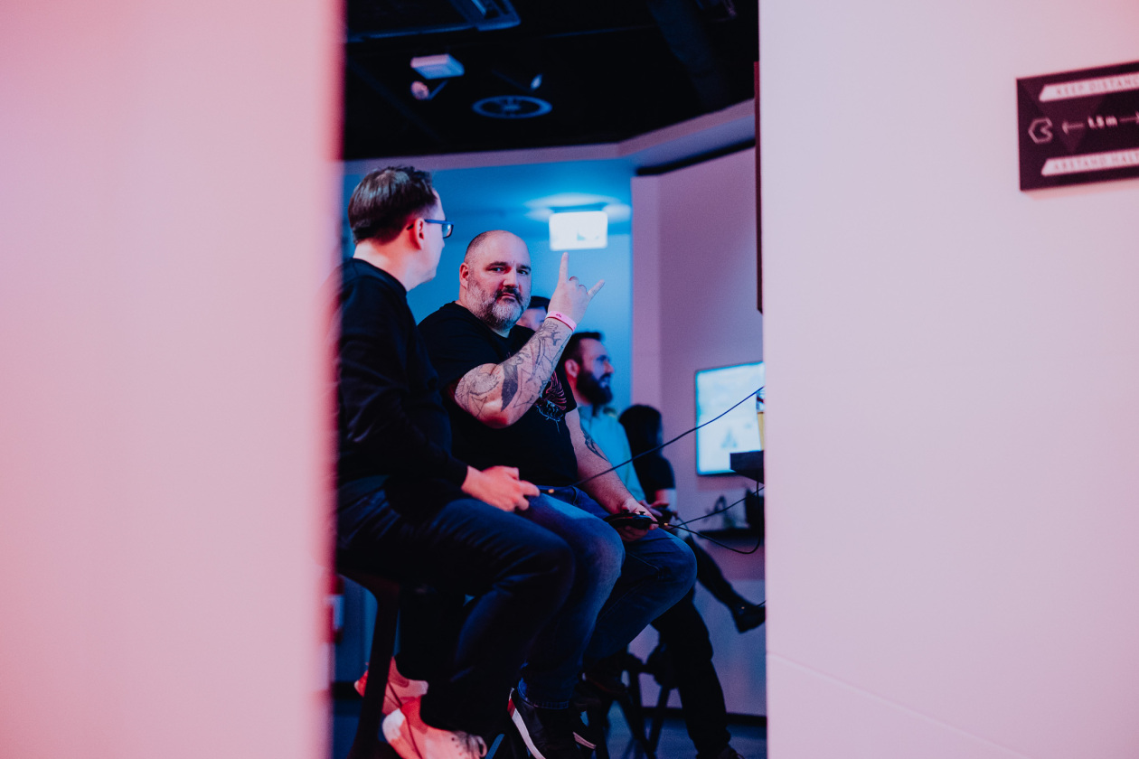 Metal und Gaming - diese Kombi passt bei den Schweden wie die Faust aufs Auge. – Startklar!