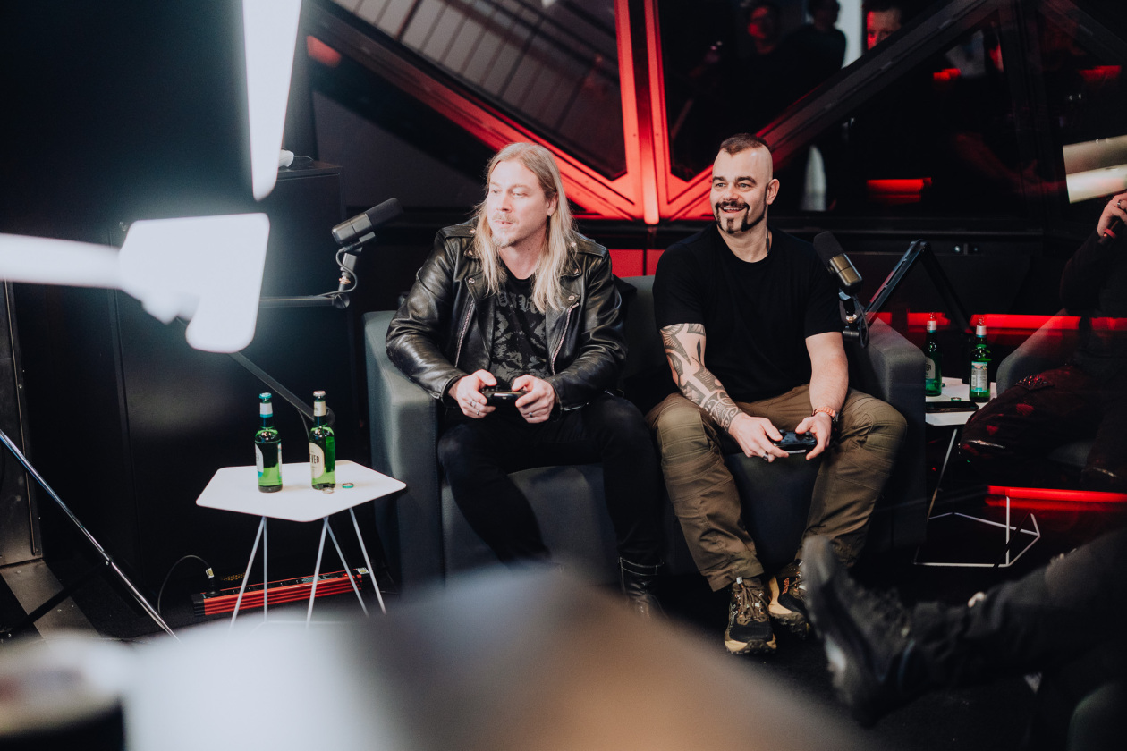 Metal und Gaming - diese Kombi passt bei den Schweden wie die Faust aufs Auge. – Zocken.
