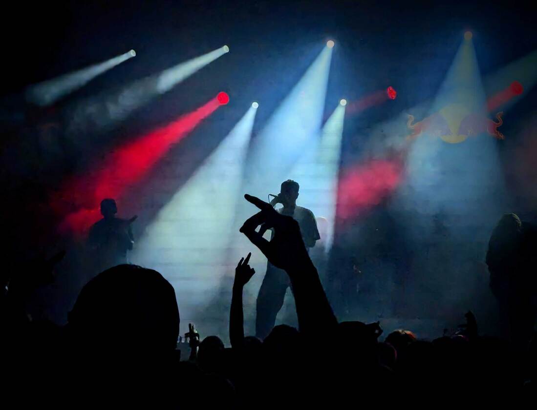 Sonne, Staub, Party und mächtig Rock'n'Roll in Nickelsdorf im Burgenland. – Bei Boston Manor.