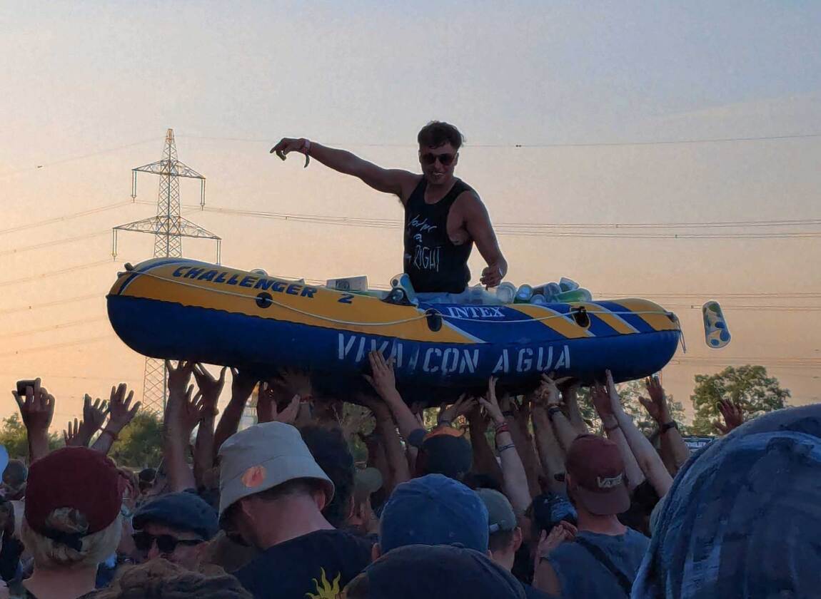 Sonne, Staub, Party und mächtig Rock'n'Roll in Nickelsdorf im Burgenland. – Steuermann.