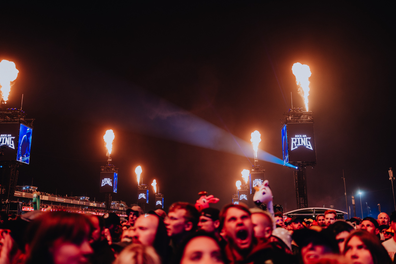 90.000 Fans und das Gelände ist brechend voll:  Volbeat, Electric Callboy, Papa Roach, Marteria, Within Temptation, Mastodon u.v.a. – Feuer!