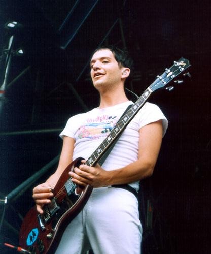 Molko.