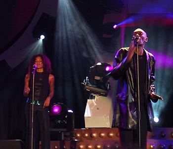 Popkomm Gala – Faithless