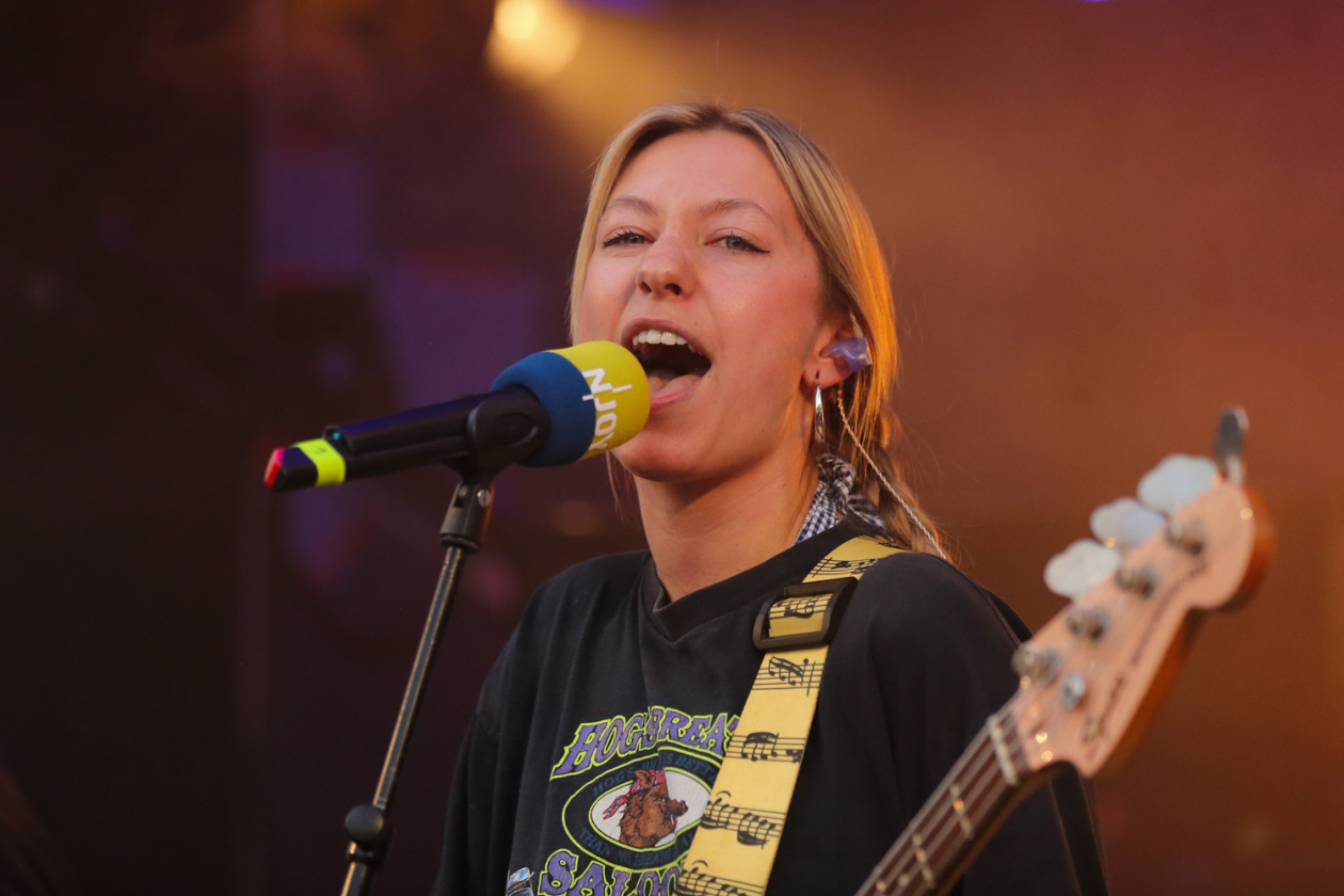 Vier Tage, 450 Bands aus 30 Nationen in über 70 Venues und 43.000 Fans. – Coach Party.