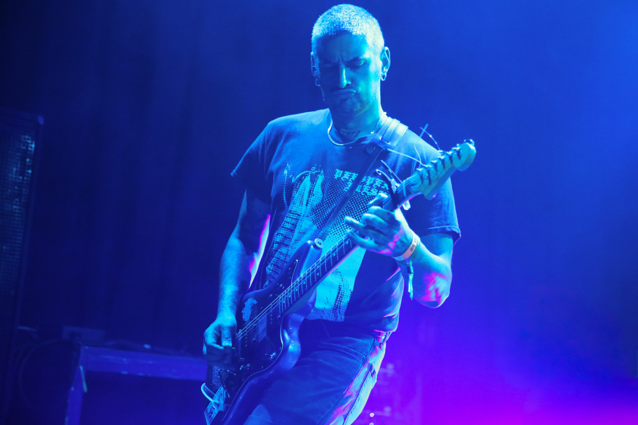 Vier Tage, 450 Bands aus 30 Nationen in über 70 Venues und 43.000 Fans. – Dry Cleaning.