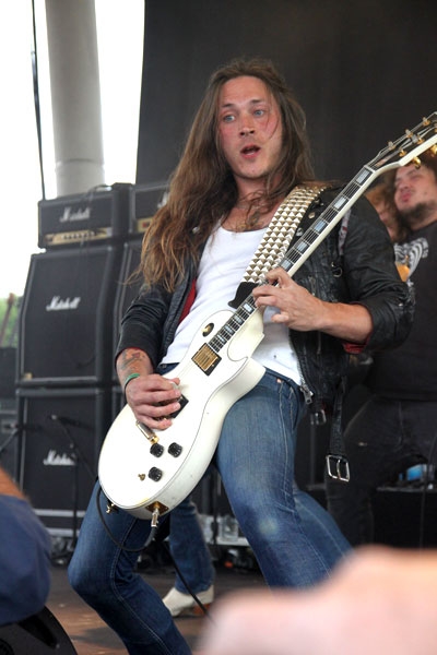 Bullet rocken zu jeder Tageszeit – Erik Almström