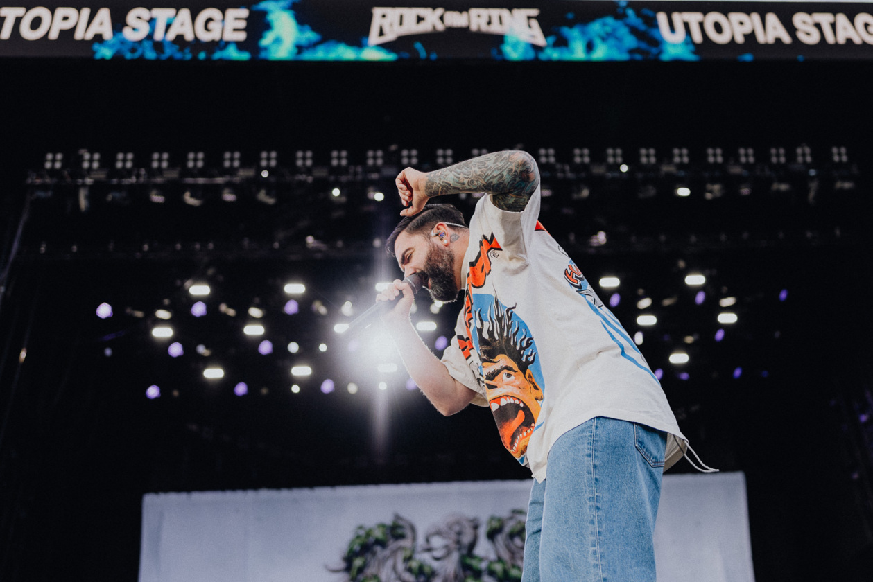 Trotz Matschwetter freuen sich 90.000 Fans auf die kommenden Tage in der Eifel. – A Day To Remember.
