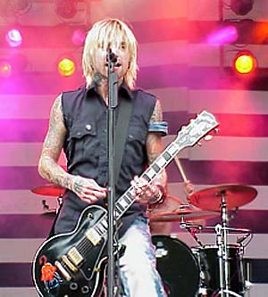 Rock am See Festival – Am Mikro und an der Gitarre: Frontman der Backyard Babies