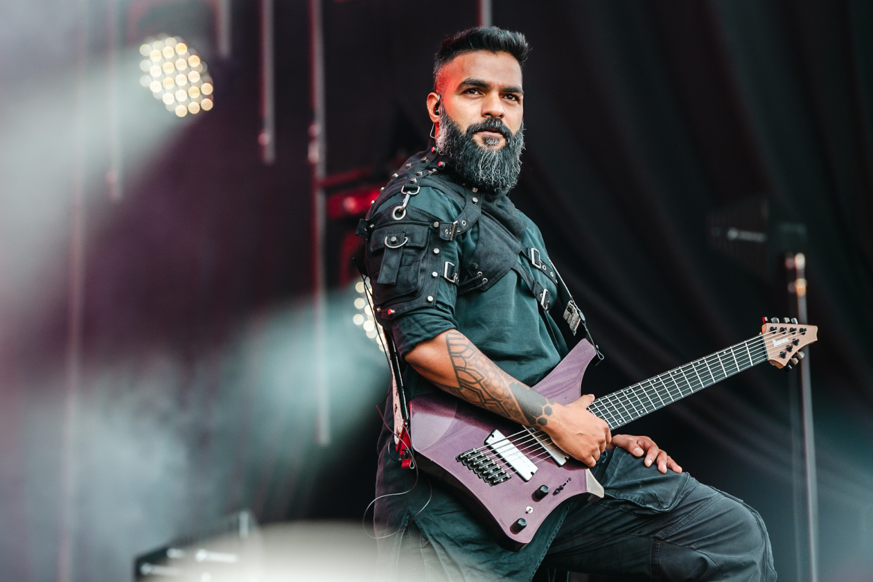 Iron Maiden, Sabaton, Volbeat, The Offspring, Tom Morello, Finch, Bloodywood, Ice Nine Kills, Social Distortion etc. – Blooywood.