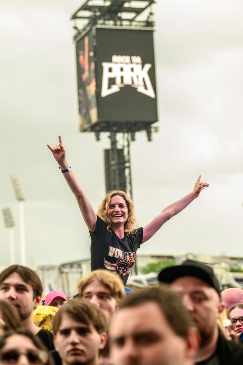 Linkin Park, Limp Bizkit, Papa Roach u.a. stehen in den Startlöchern. – Fan.