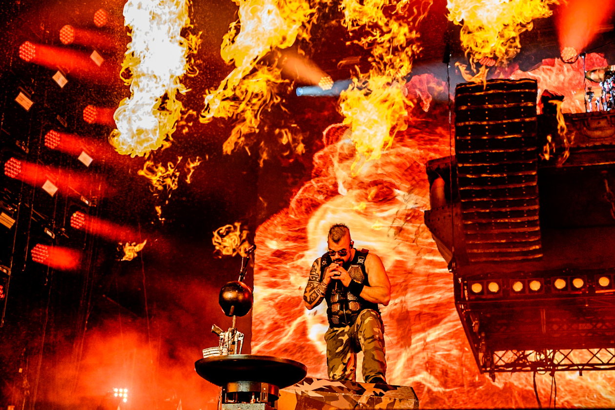 Iron Maiden, Sabaton, Volbeat, The Offspring, Tom Morello, Finch, Bloodywood, Ice Nine Kills, Social Distortion etc. – Sabaton.