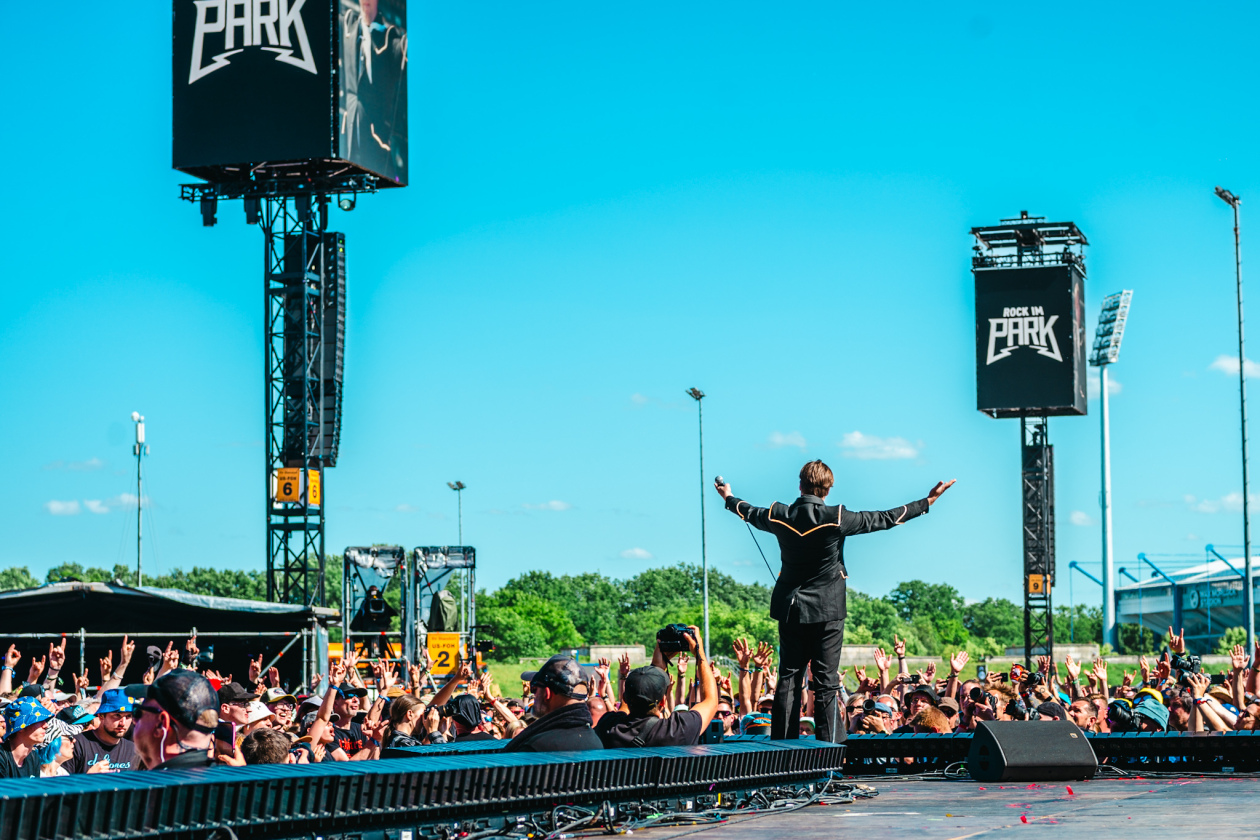 Iron Maiden, Sabaton, Volbeat, The Offspring, Tom Morello, Finch, Bloodywood, Ice Nine Kills, Social Distortion etc. – The Hives.