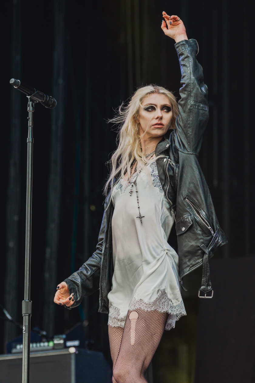 Linkin Park, Limp Bizkit, Papa Roach u.a. stehen in den Startlöchern. – The Pretty Reckless.