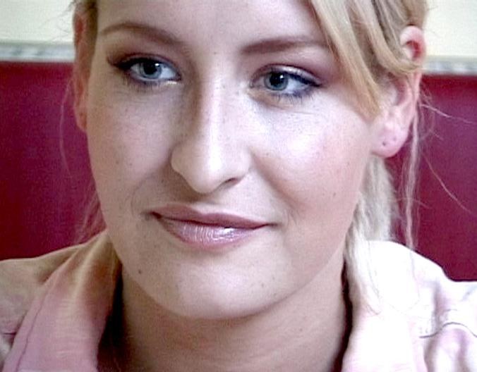 ... Sarah war ...