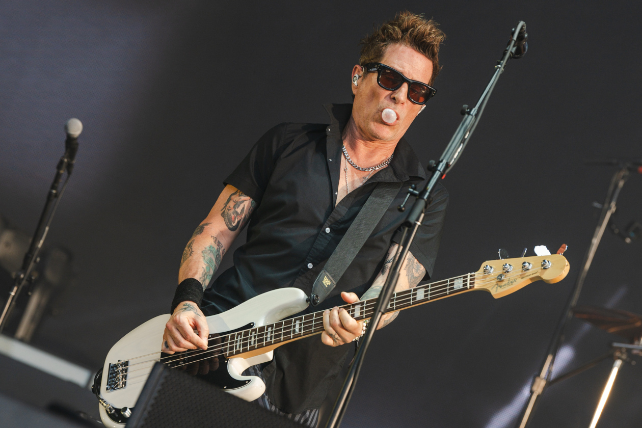 Erst Gluthitze, dann Evakuierung. Es ging turbulent zu am ersten Festivaltag. Twenty One Pilots, Kraftklub, The Offspring u.v.a. bringen sich in Stellung. – The Offspring.