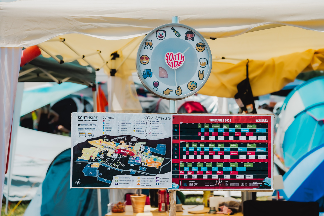 Als hätte die erste Hitzewelle nur auf das Festival gewartet: Twenty One Pilots, Kraftklub, The Offspring u.v.a. bringen sich in Stellung. – Wegweiser.