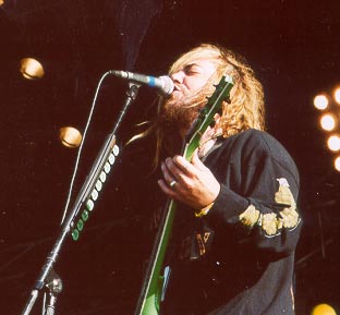 Southside – Soulflys Max Cavalera