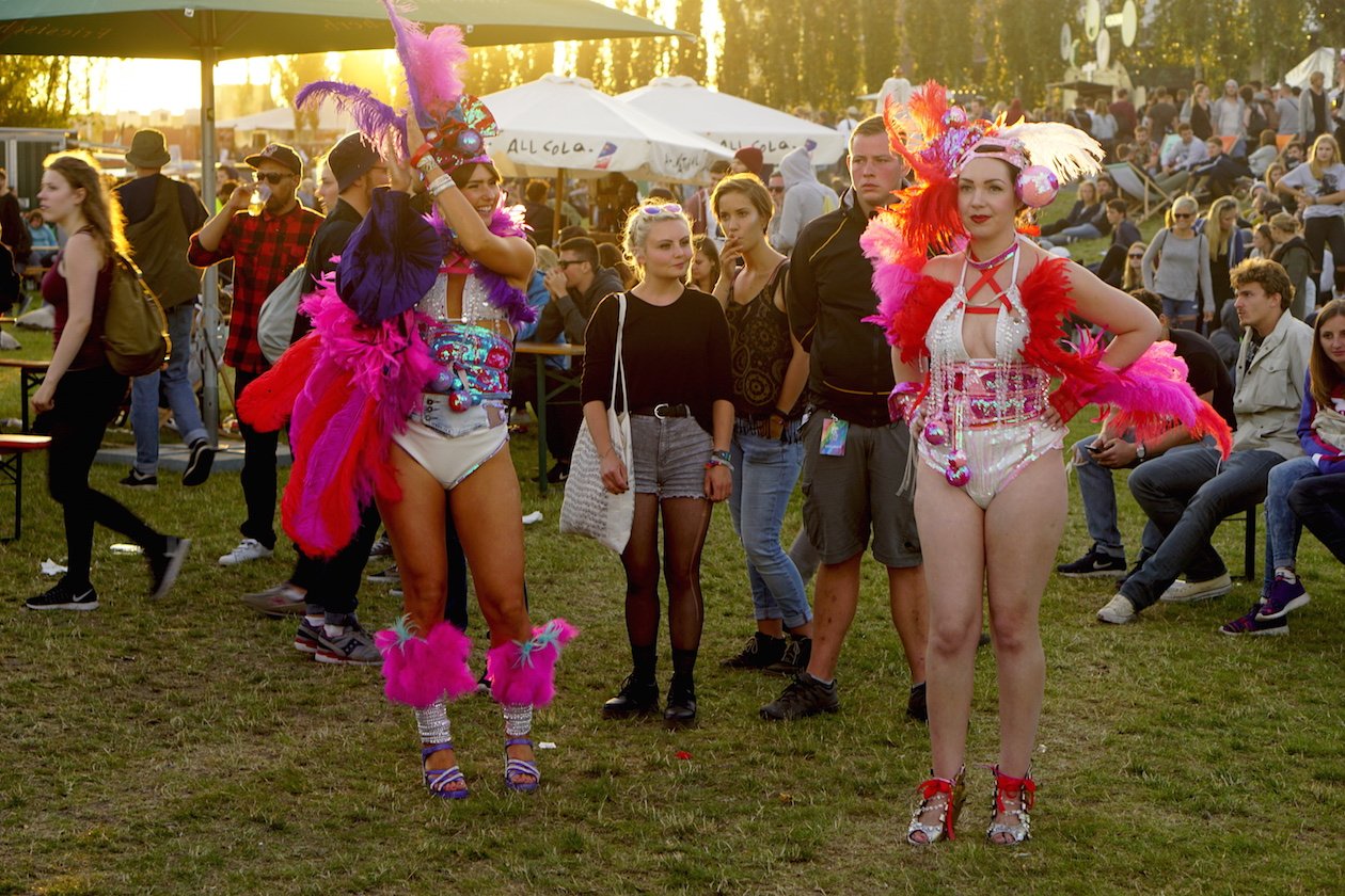 Zum fünfjährigen Festivaljubiläum kamen die Beats von MoneyBoy, Ssio, LGoony, Hustensaft Jüngling u.a. – Hoher Besuch ...