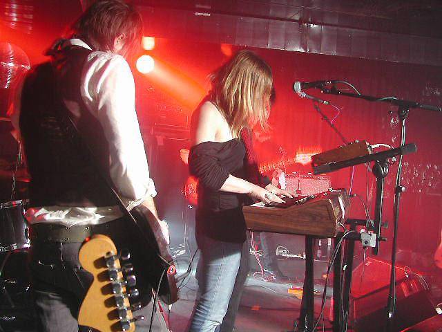 Zwei Warlocks, hochkonzentriert