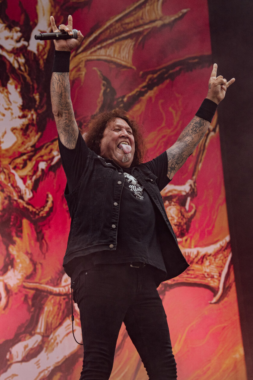 Korn, Amon Amarth, The 69 Eyes, Testament, Behemoth, Gene Simmons, Blind Guardian und ein bisschen Wacken-Schlamm. – Testament machen es vor: