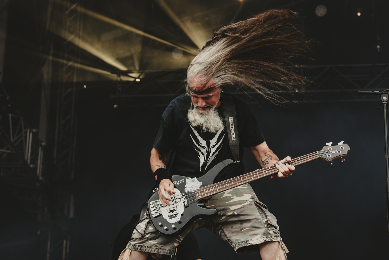 Regen und Kälte zum Festivalstart - aber alle sind parat: Wackööön! – Clawfinger.