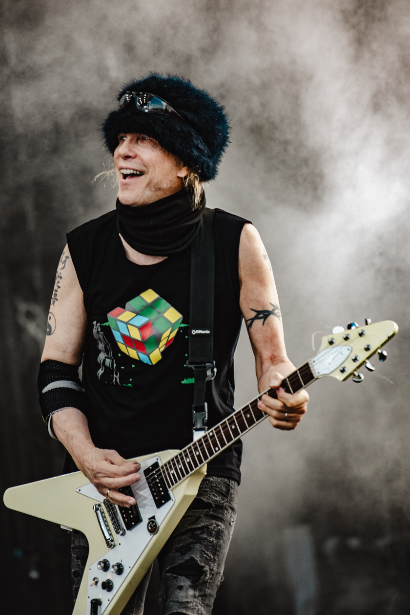 Regen und Kälte zum Festivalstart - aber alle sind parat: Wackööön! – Michael Schenker.
