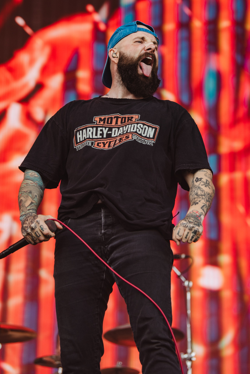 Galerie, Teil zwei: Und weiter gehts auf dem Acker mit Papa Roach, Dimmu Borgir, Fear Factory u.v.a.! – August Burns Red.