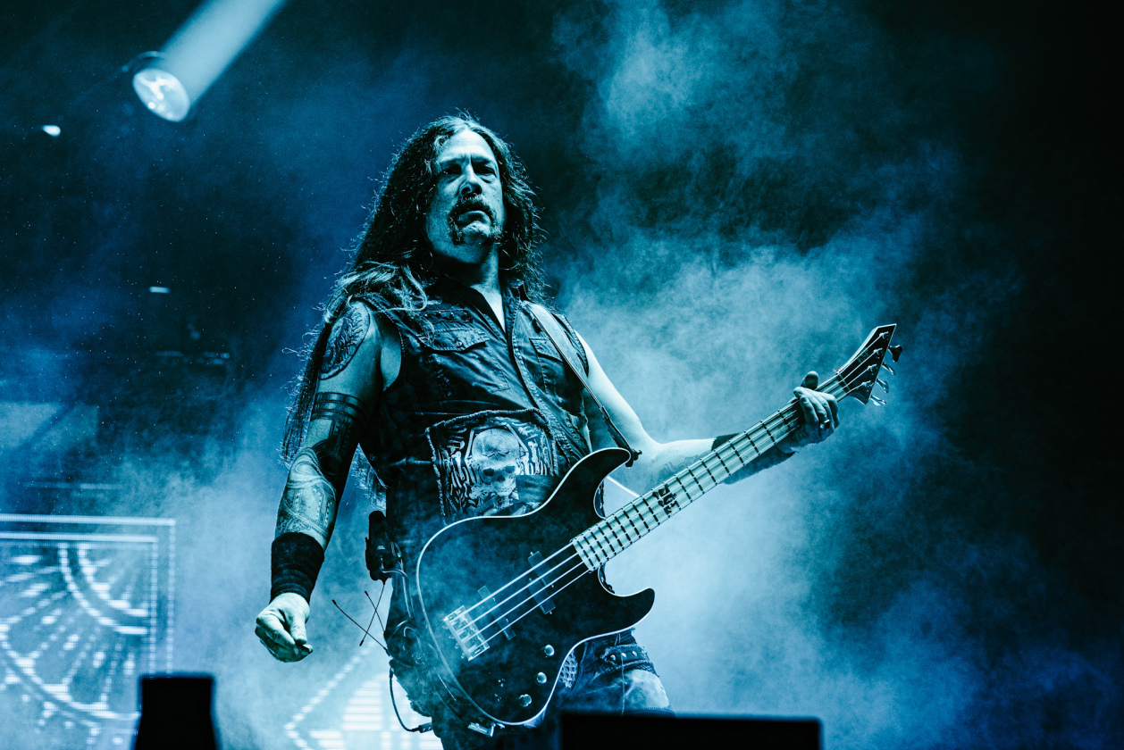 Galerie, Teil zwei: Und weiter gehts auf dem Acker mit Papa Roach, Dimmu Borgir, Fear Factory u.v.a.! – Machine Head.