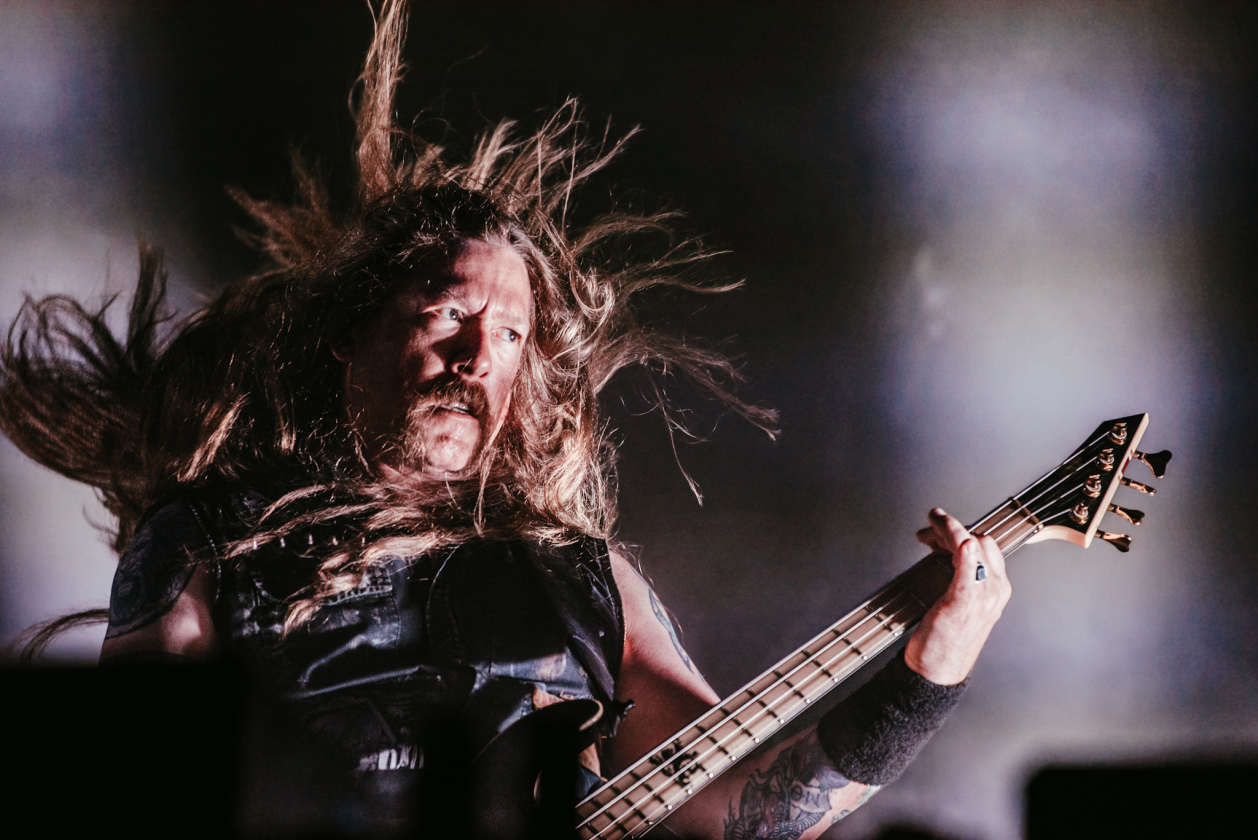 Galerie, Teil zwei: Und weiter gehts auf dem Acker mit Papa Roach, Dimmu Borgir, Fear Factory u.v.a.! – Machine Head.