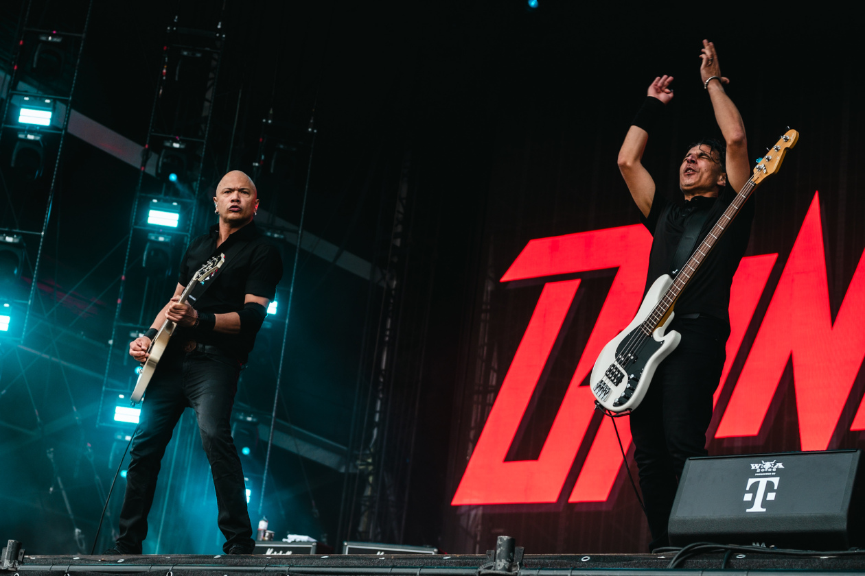 Die 35. Ausgabe des größten Metal-Open-Airs der Welt läuft. Gut 150 Bands treten auf, darunter Def Leppard oder Judas Priest. – Danko Jones.