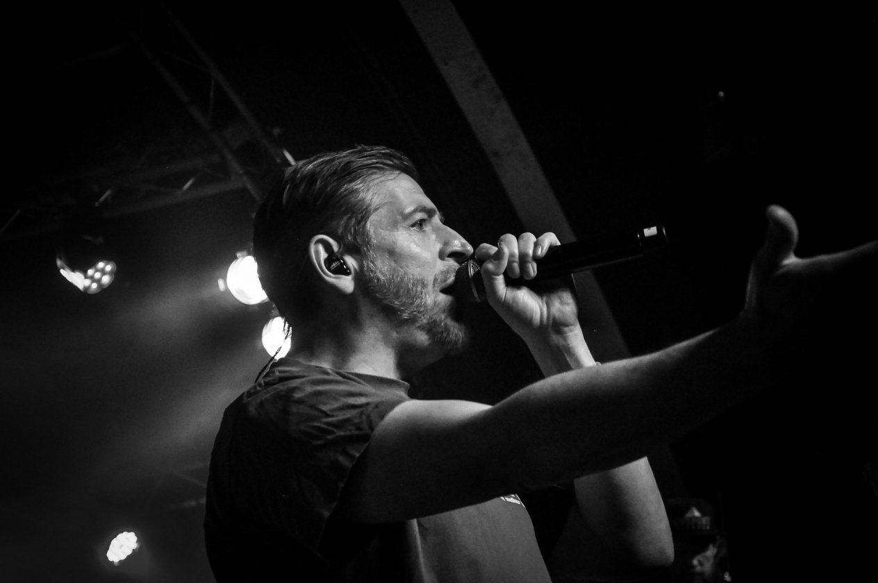 Hip Hop-Nostalgie pur mit Absolute Beginner, Der Tobi Und Das Bo, Doppelkopf, Easy Business u.v.a. – Tobi Tobsen.