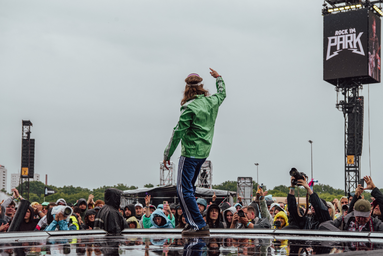 Über 88.000 Fans feiern hochkarätige Acts wie Slipknot, Bring Me The Horizon u.v.m. – Sportfreunde Stiller.