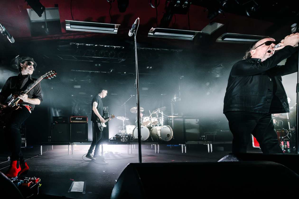 Die Rock'n'Roll-Altmeister aus Oslo bringen den Club zum Beben. – Gluecifer.