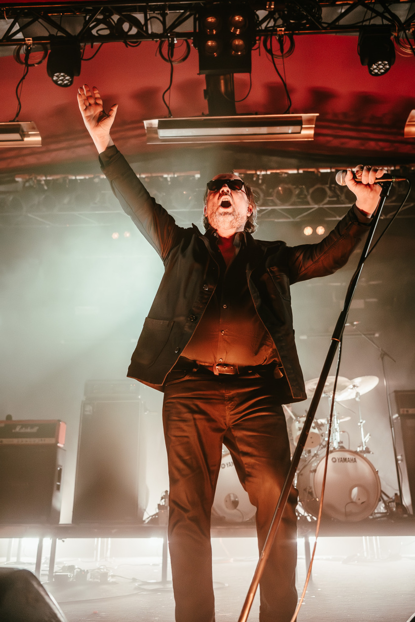 Gluecifer – Die Rock'n'Roll-Altmeister aus Oslo bringen den Club zum Beben. – Biff Malibu.