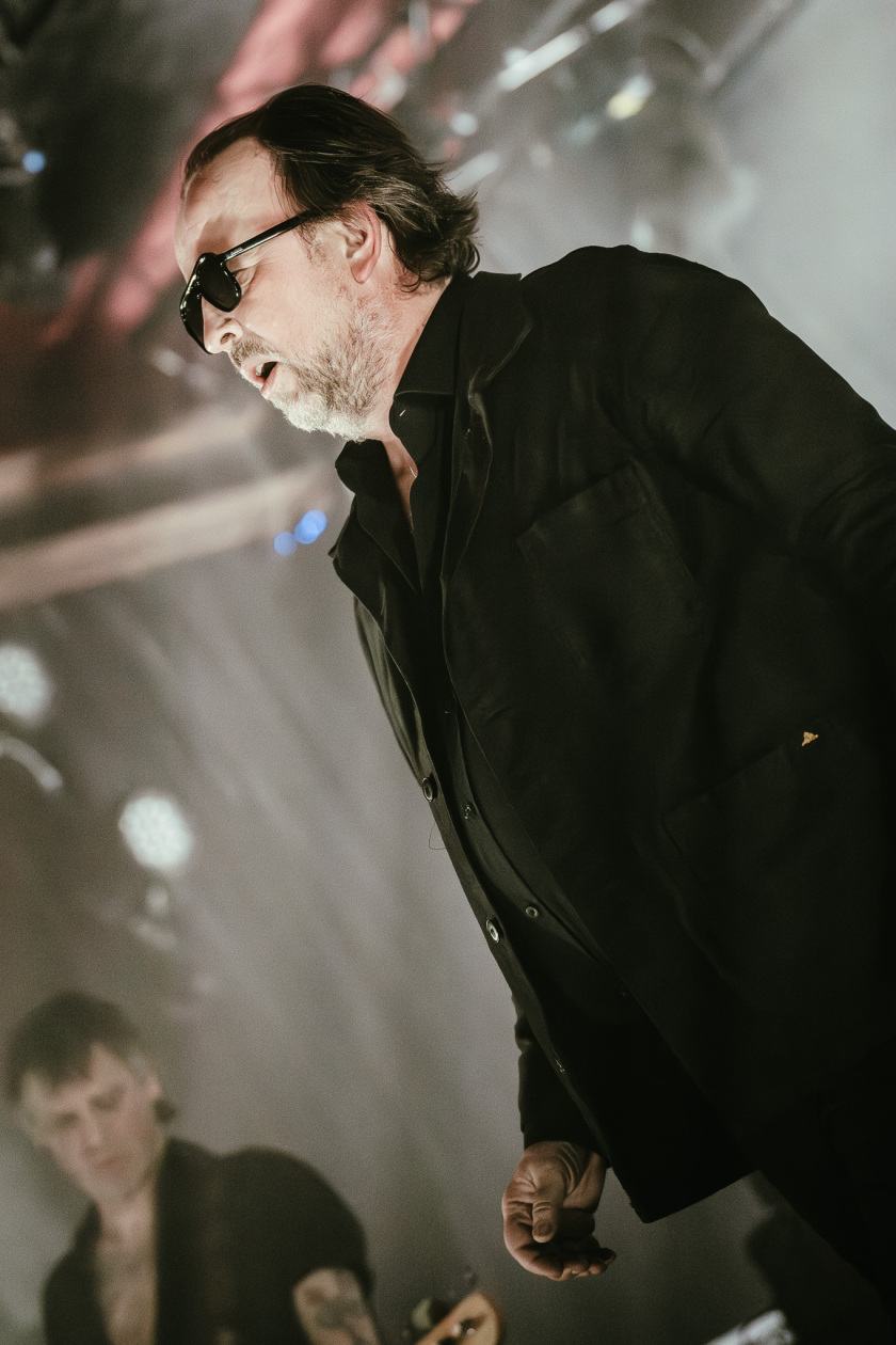 Gluecifer – Die Rock'n'Roll-Altmeister aus Oslo bringen den Club zum Beben. – Biff Malibu.