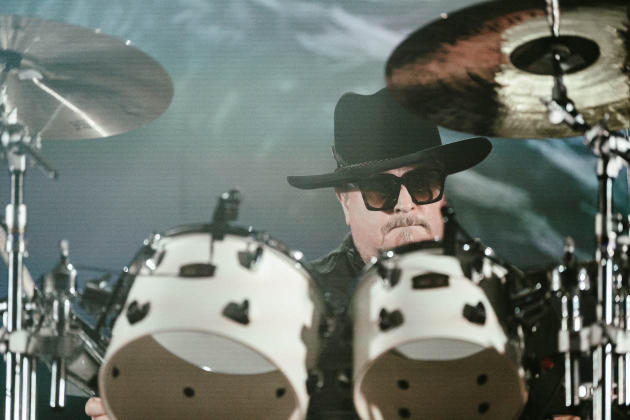 Gluecifer – Die Rock'n'Roll-Altmeister aus Oslo bringen den Club zum Beben. – Danny Young.