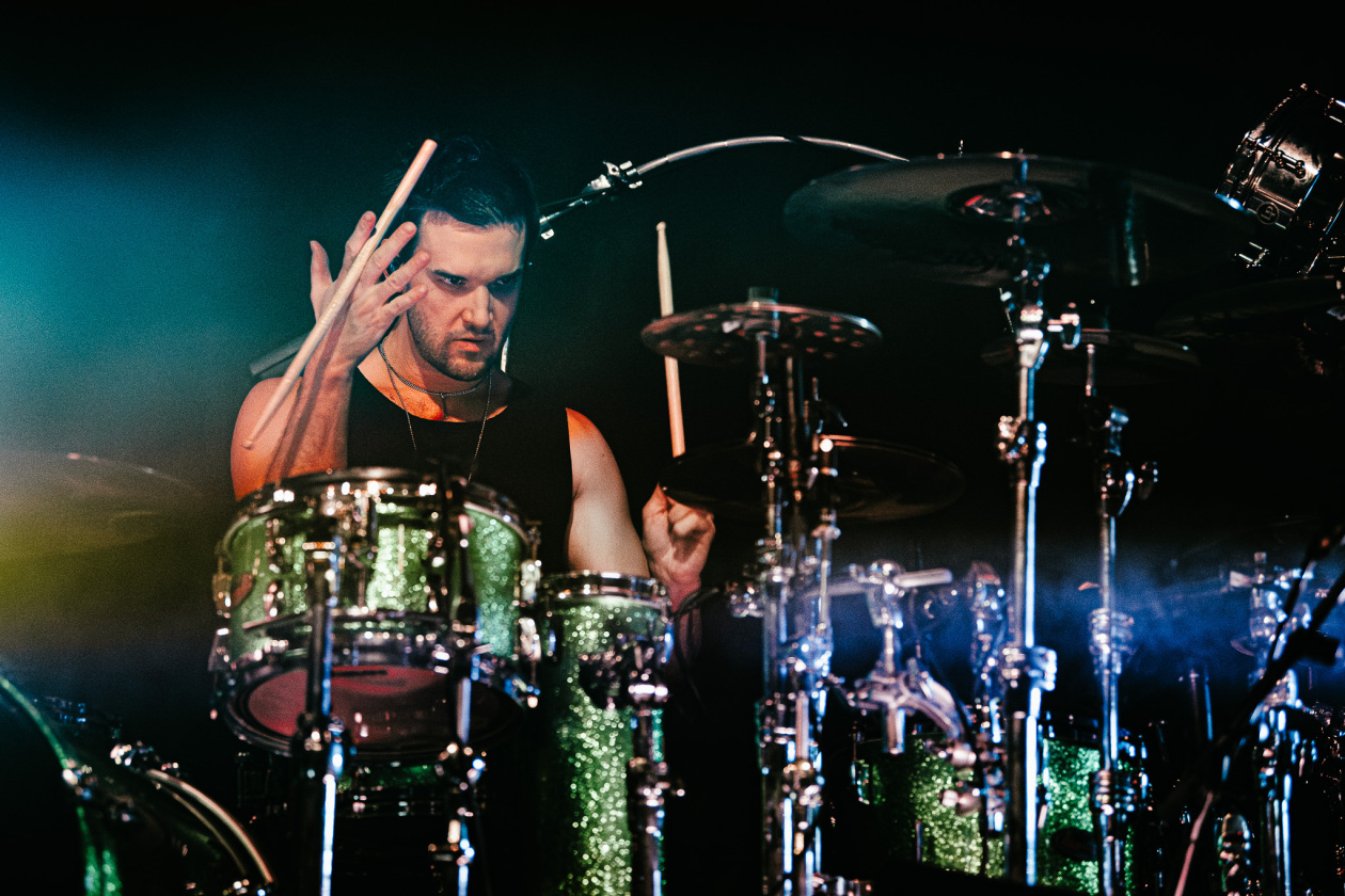 Halestorm – Hardrock-Hagelsturm mit Lzzy Hale, Arejay und Band. – Arejay Hale.