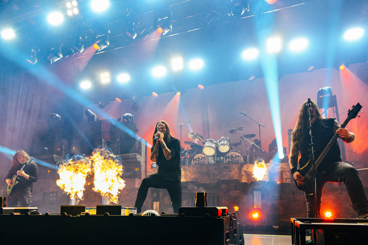 Metalcore/Melodic Death Metal pur: Sänger Marcus Bischoff und Band live. – Heaven Shall Burn.