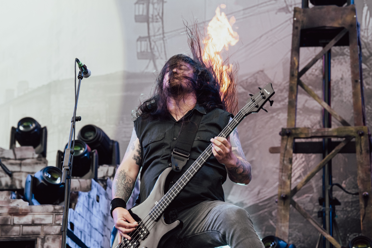 Abriss mit den deutschen Metalcore-Größen. – Heaven Shall Burn.