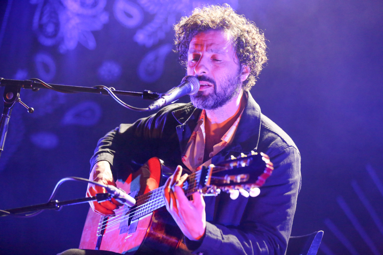 Ausverkauft: der schwedische Singer/Songwriter mit dem aktuellen Album "Against The Dying Of The Light" auf Tour. – José González.