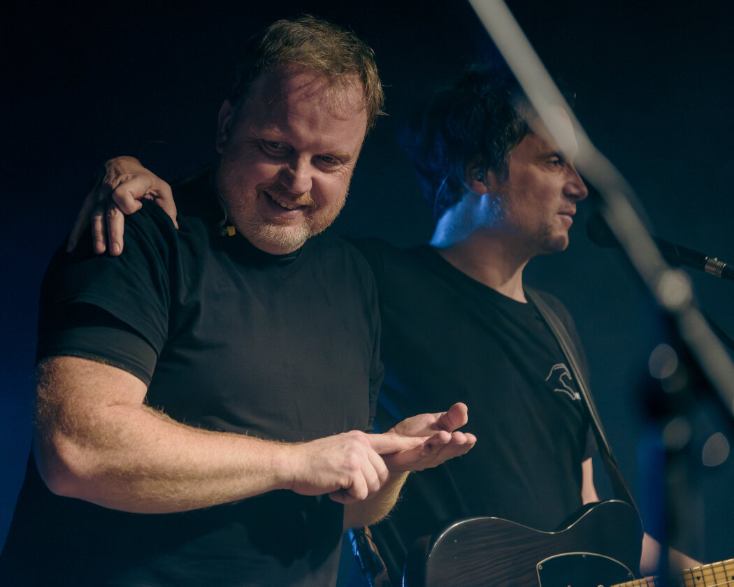 "Keine Lieder für böse Menschen": die Chartstürmer auf "Hamm"-Tour. – Kapelle Petra.