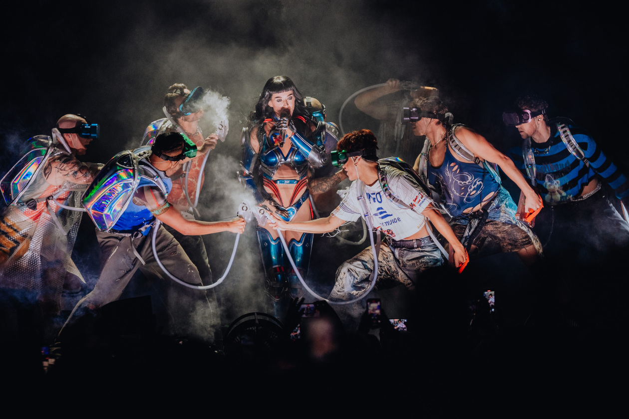 Der kalifornische Popstar landet auf "The Lifetimes Tour" in Berlin. – Katy Perry.