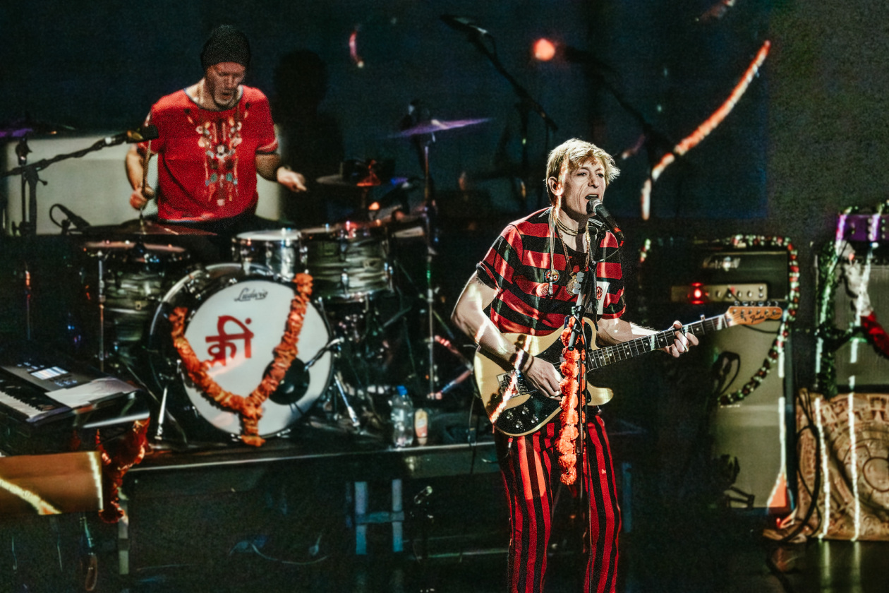 Shangri-La in Neukölln: Die Londoner Band mit dem neuen Album "Wormslayer" auf Tour. – Kula Shaker.