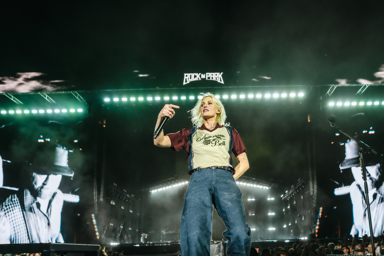 Spagat zwischen Vergangenheit und Gegenwart: Mike Shinoda, Emily Armstrong und Band. – Linkin Park.