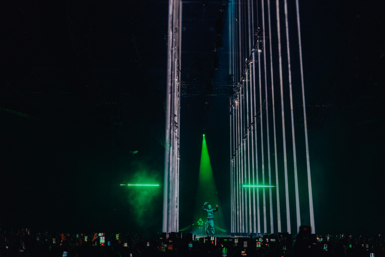 Luciano (D) – Der Rapper aus Berlin-Schöneberg in seiner Heimatstadt. – Luciano.