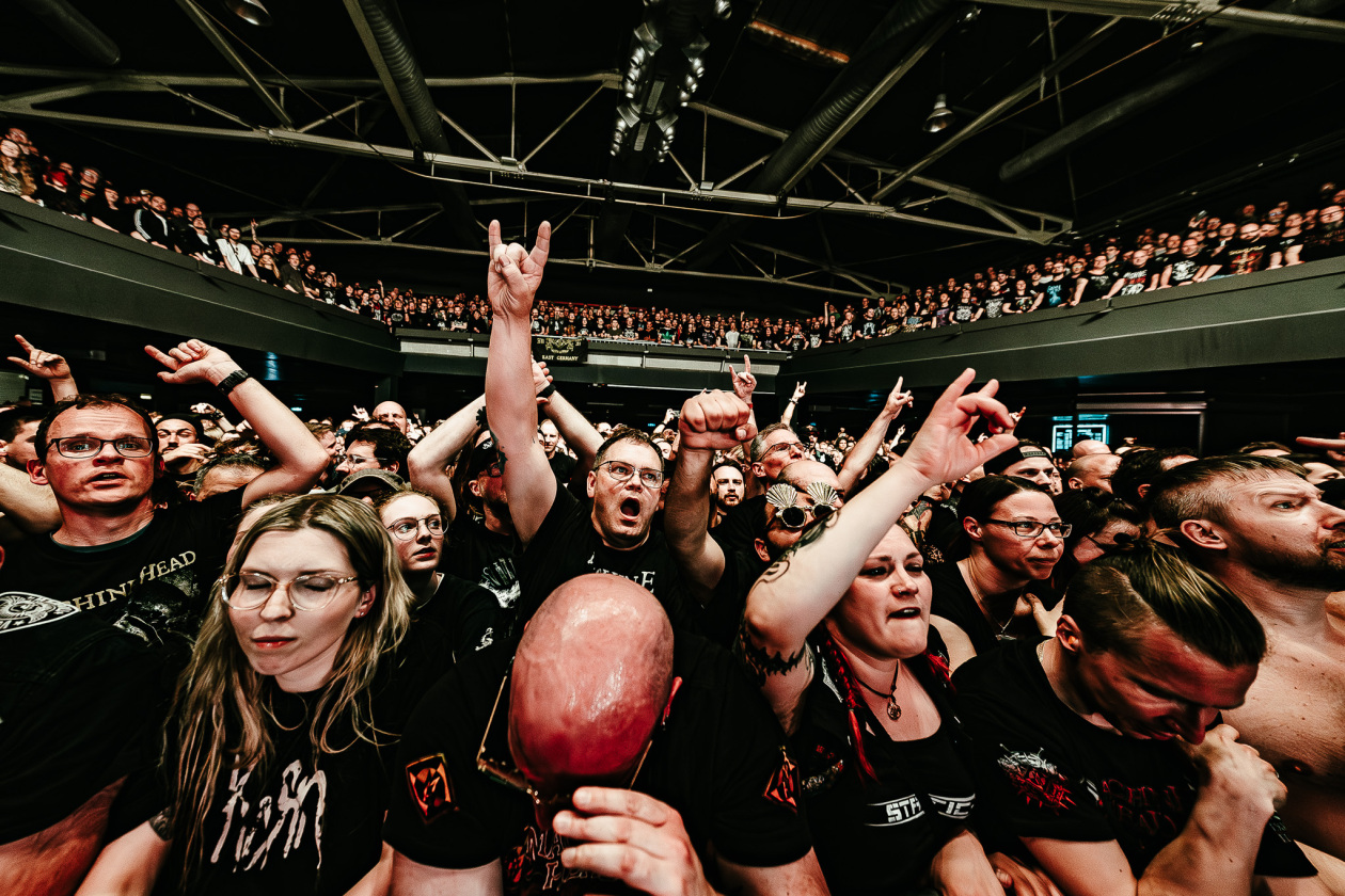 Machine Head – Ein Abend mit ... dem aktuellen Album "Unatøned": Rob Flynn und Band in der Hauptstadt. – Fans.