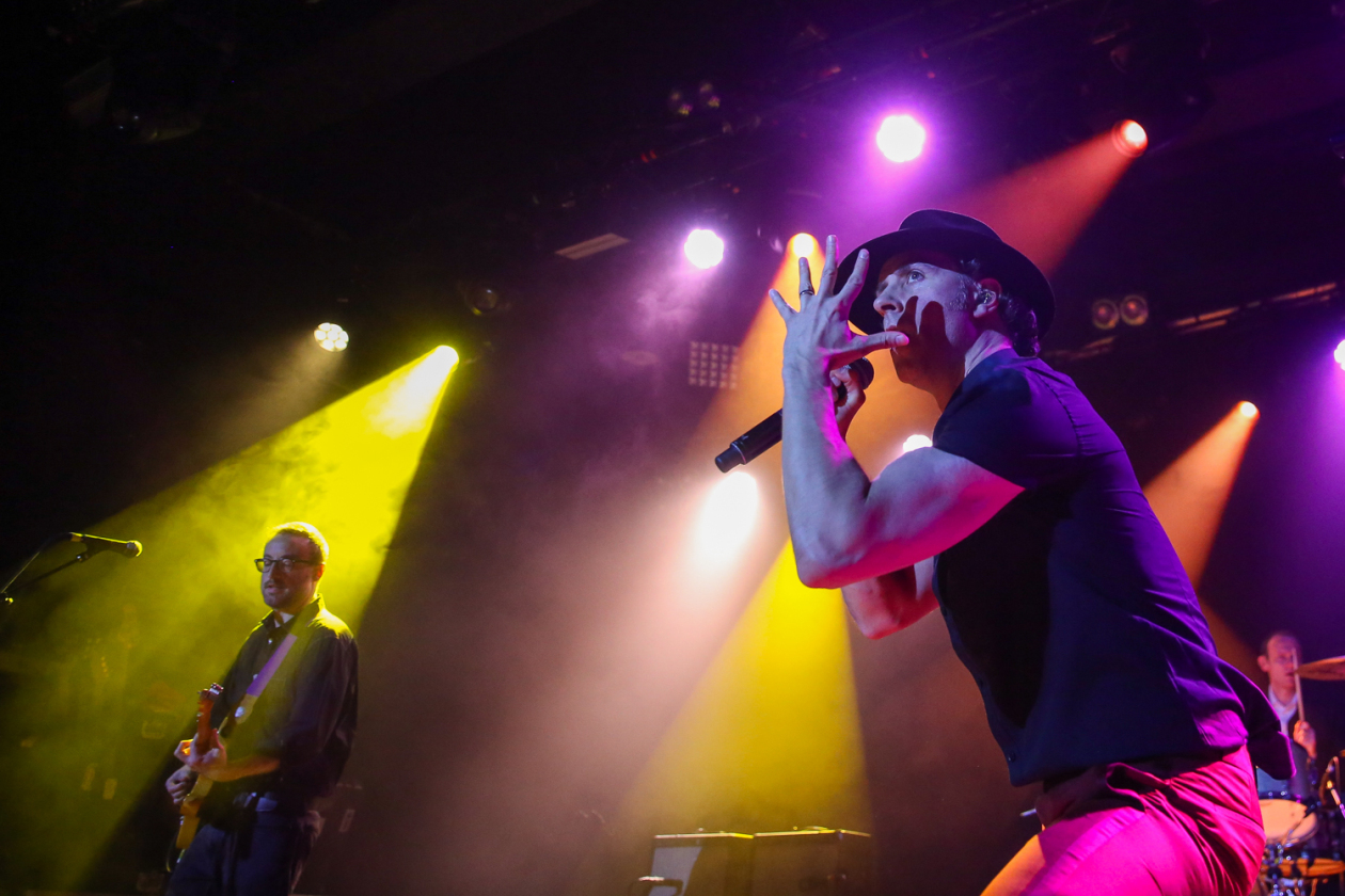 Jubel in der Hansestadt: die britischen Indierock-Veteranen um Paul Smith live. – Maximo Park.