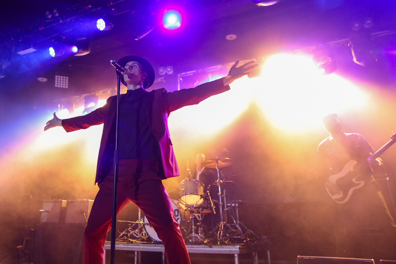 Jubel in der Hansestadt: die britischen Indierock-Veteranen um Paul Smith live. – Maximo Park.